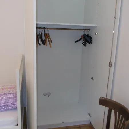 Xxl Apartment, 10 Beds, 4 Sleep-rooms, 140qm, 2 Wc, 2 Shower && * Bruckmuhl