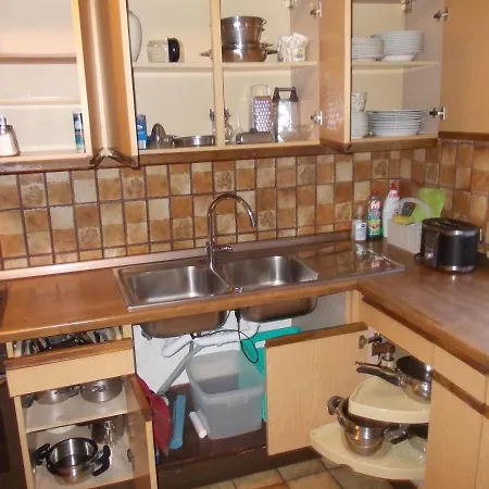 Xxl Apartment, 10 Beds, 4 Sleep-rooms, 140qm, 2 Wc, 2 Shower && Apartment Bruckmuhl