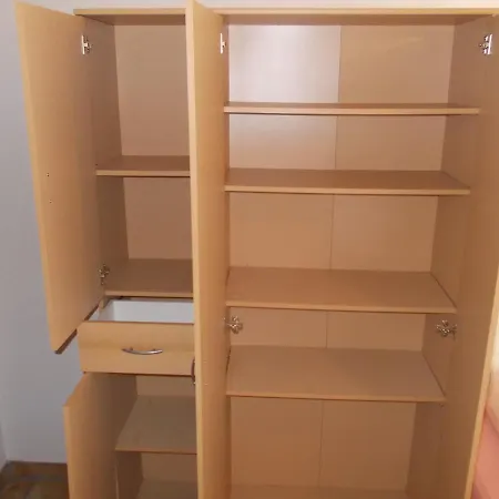 Xxl Apartment, 10 Beds, 4 Sleep-rooms, 140qm, 2 Wc, 2 Shower && Apartment *