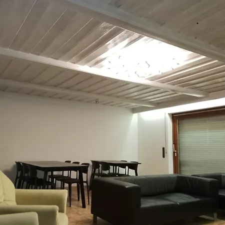 Xxl Apartment, 10 Beds, 4 Sleep-rooms, 140qm, 2 Wc, 2 Shower &&